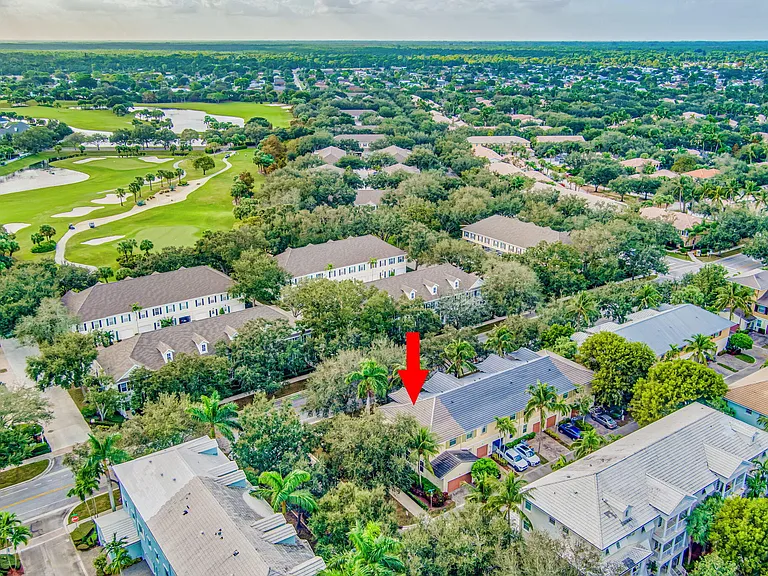 4345 Parkside Dr — Photo 35