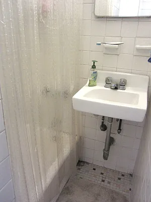 Rented by City Connections Realty | media 39