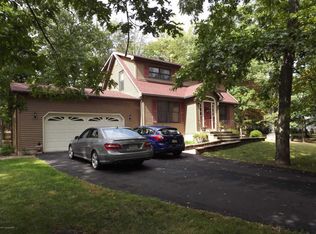409 Lakeside Dr, East Stroudsburg, PA