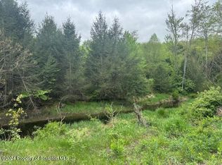 301 Whipporwill Hollow Rd, Tunkhannock, PA 18657
