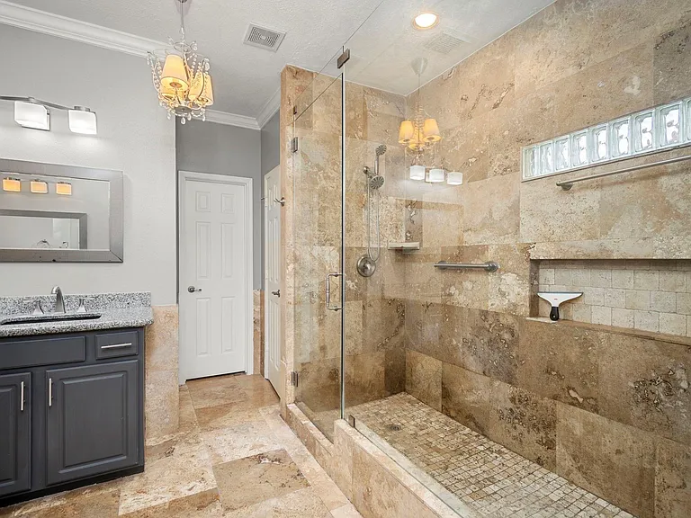 22911 Kimberwicke Ct — Photo 17