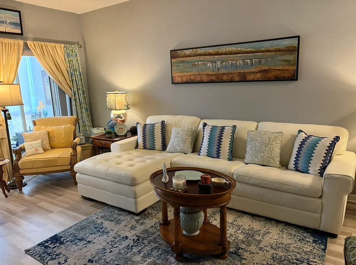 2 bed, 1045 sqft, $3,500 — Photo 1