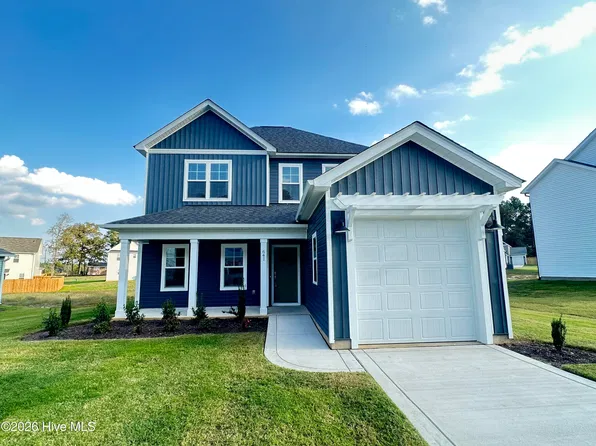 641 Acacia Street, Vass, NC 28394