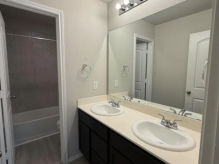 15850 Perthshire Creek Dr — Photo 27
