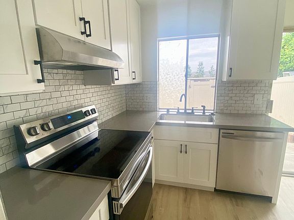 4th image of 8600 Wahl St #8000