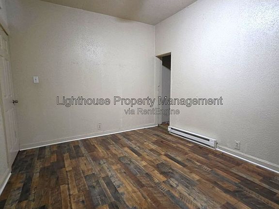 5th image of 112 E Britain Ave #1