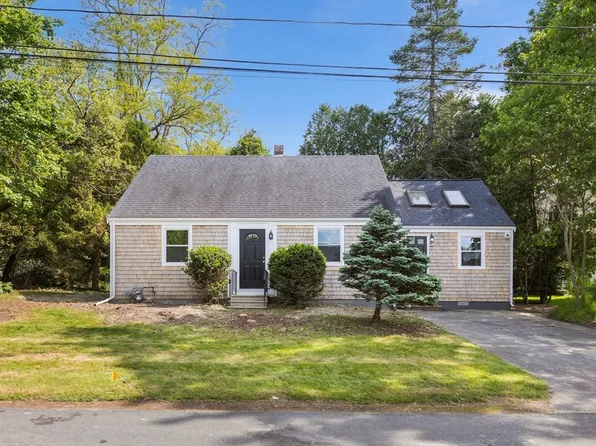 2 Pauls Way, Newbury, MA 01951