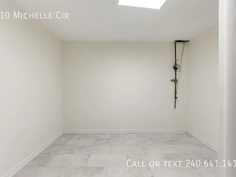 210 Michele Cir — Photo 21