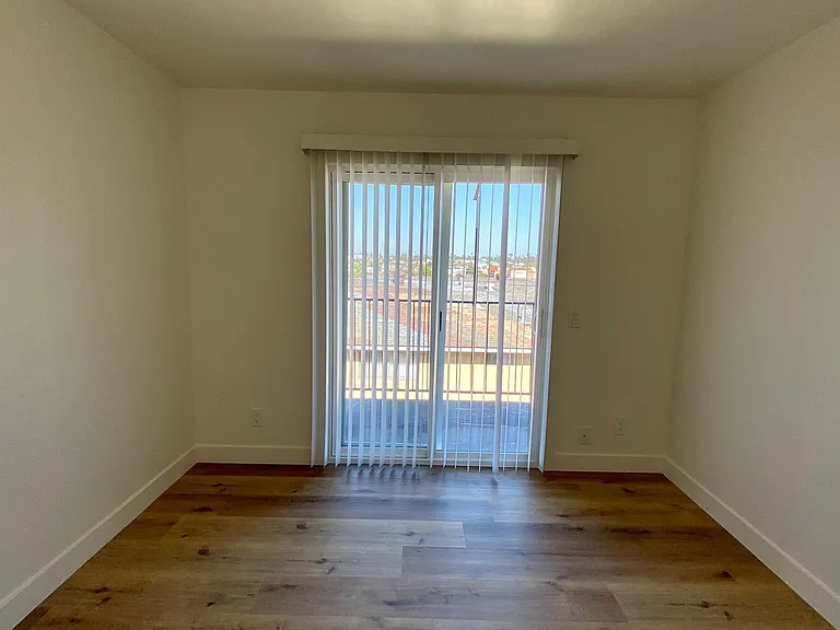 Villa Hermosa Apartments — Photo 38