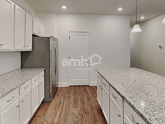 3rd image of 1150 Ashlyn Ct