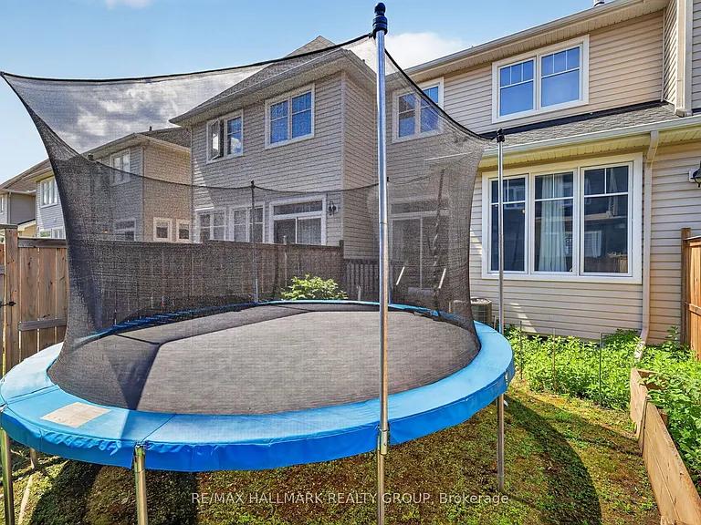 111 Eric Maloney Way — Photo 33