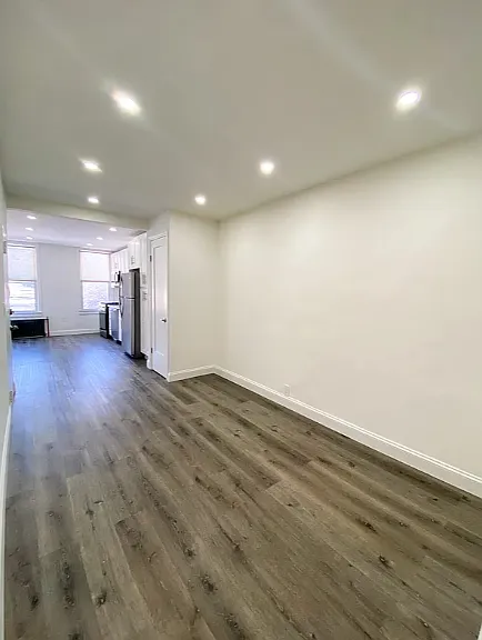37-09 23rd Ave #2R — Photo 4