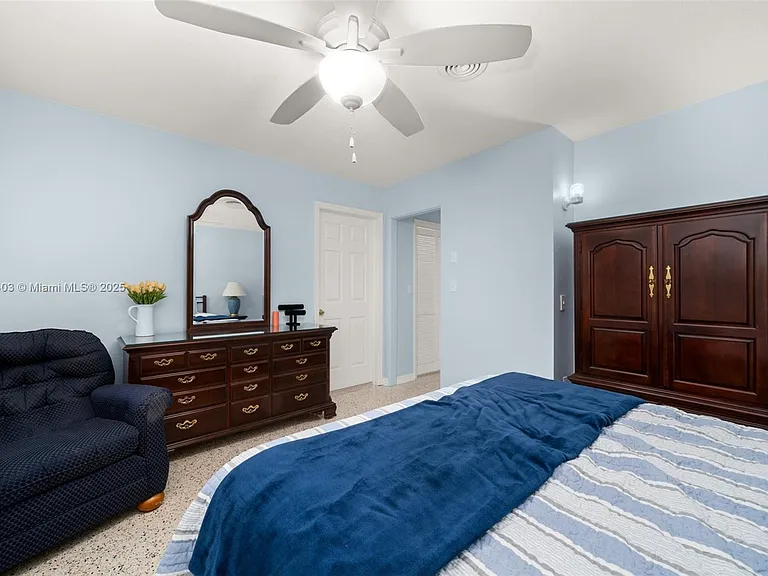 2551 Lakeview Dr — Photo 54