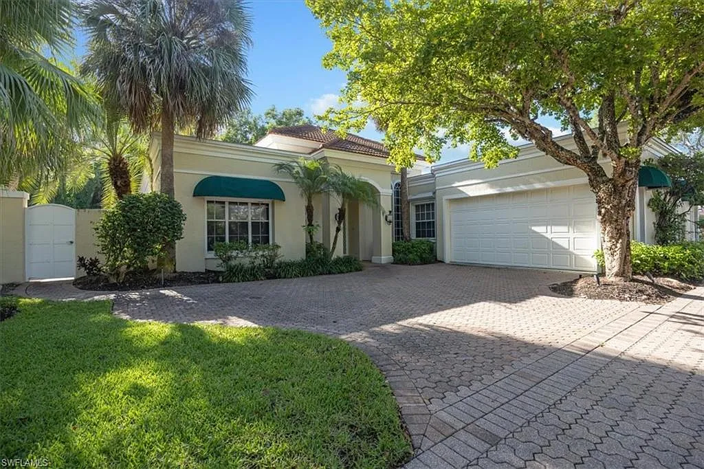 3 bed, 3.0 bath, 2141 sqft, $7,000 — Photo 3