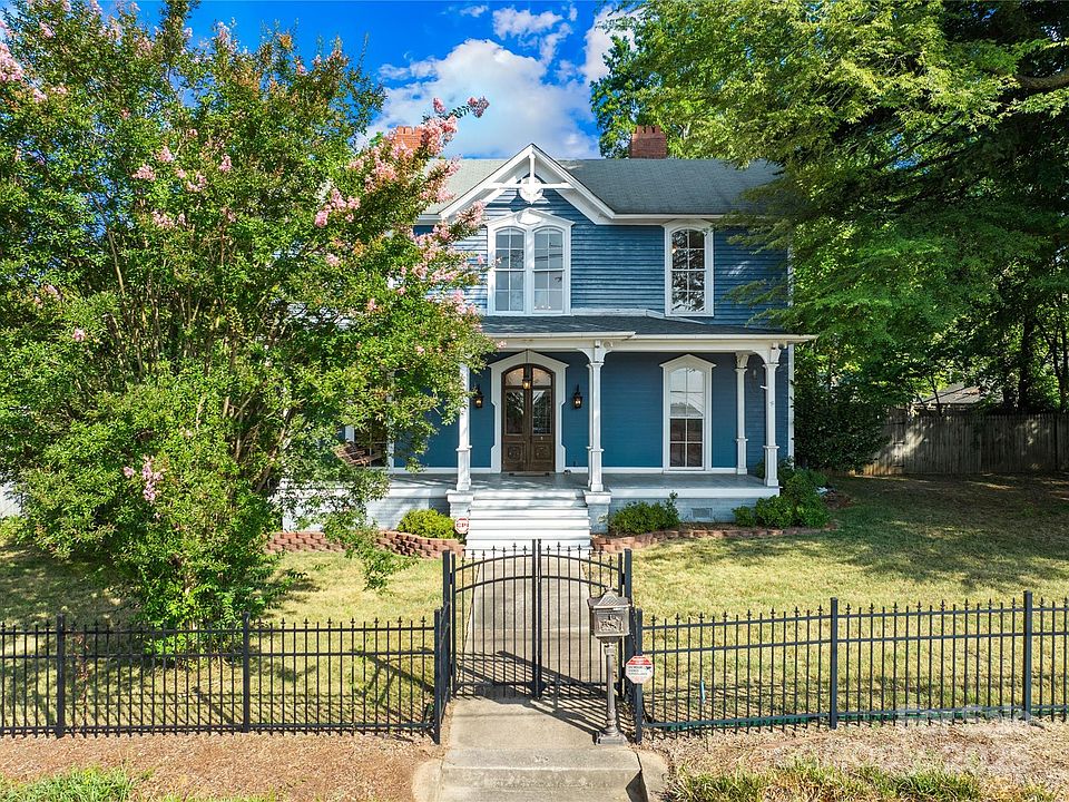 251 S Broad St, Mooresville, NC 28115 | Zillow