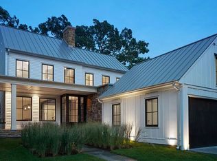 855 Gordon Ter, Winnetka, IL 60093