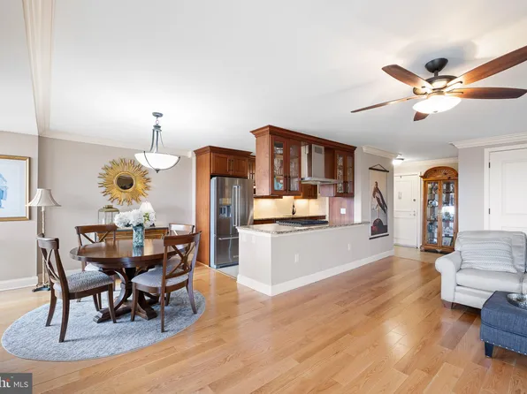 2401 Pennsylvania Ave APT 602, Wilmington, DE 19806