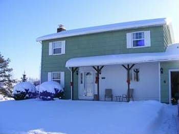 2nd image of 4 Noreen Dr