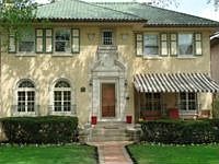 1st image of 1136 N Euclid Ave