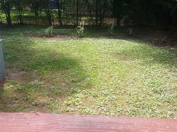 3rd image of 130 Northshore Dr