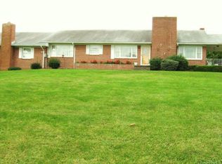 21626 Senedo Rd, Edinburg, VA 22824