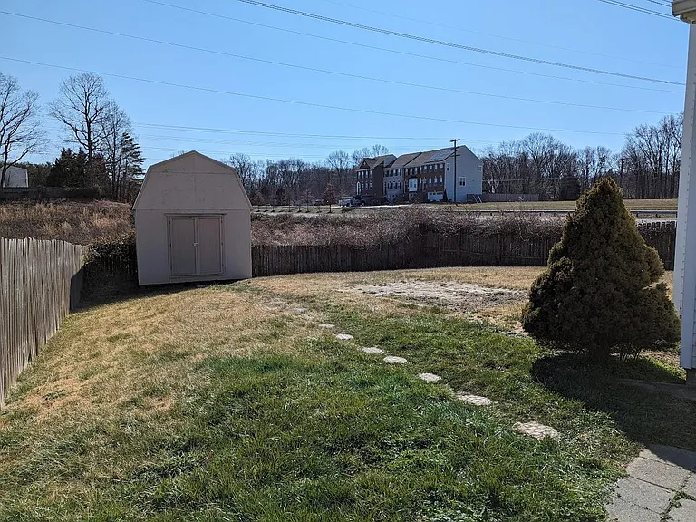 5861 Riverside Dr — Photo 20