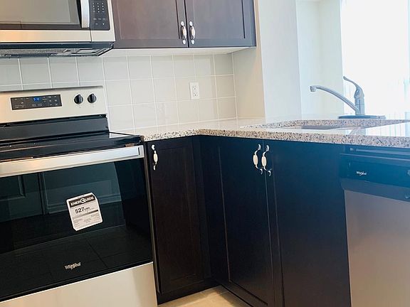 5th image of 349 Rathburn Rd W #1806