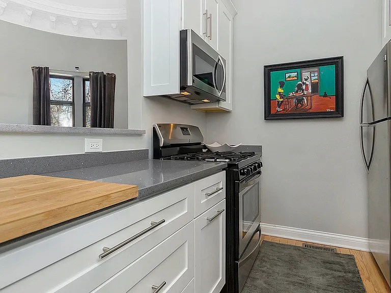 4938 S Drexel Blvd #101 — Photo 4