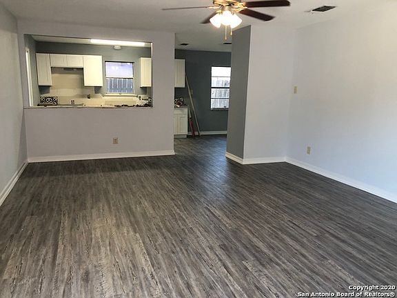 3rd image of 6727 Buena Vista St