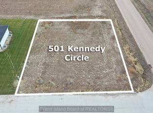 501 Kennedy Cir, Palmer, NE 68864