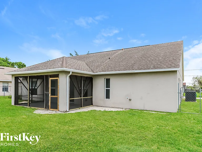 3526 SW Rosardo St — Photo 15