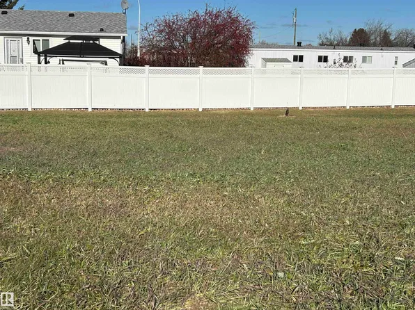 416 Namepi Cres, Thorhild County, AB T0A 3J0
