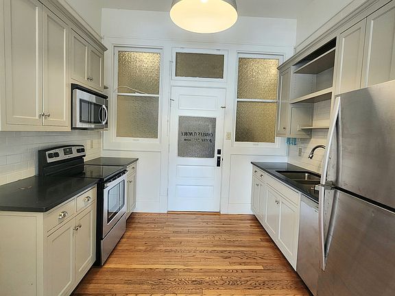 3rd image of 324 Pujo St #A