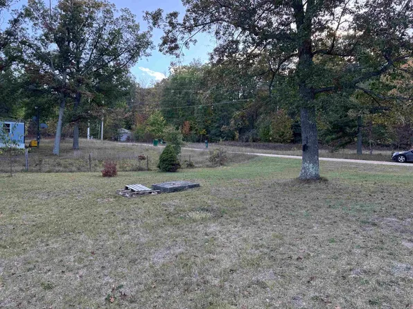 5530 Jackie Dr, Harrison, MI 48625