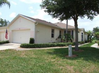 2133 Acadia Greens Dr, Sun City Center, FL 33573