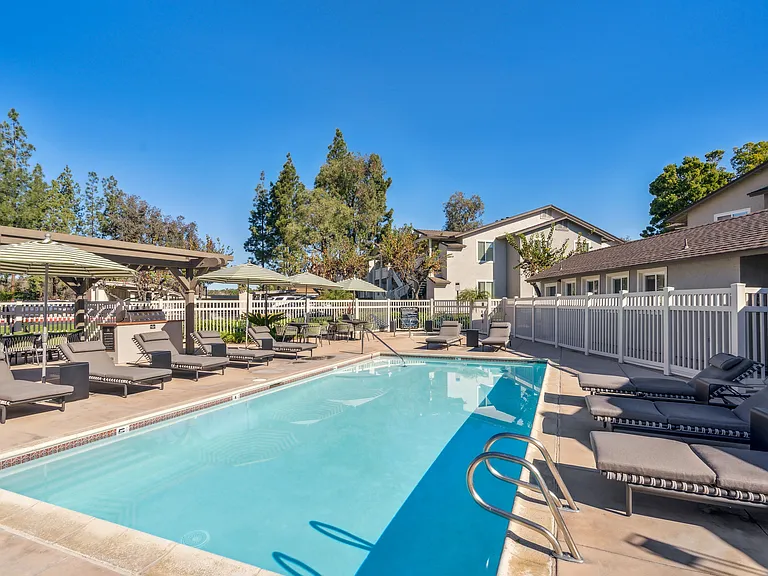 Haven Poway — Photo 4
