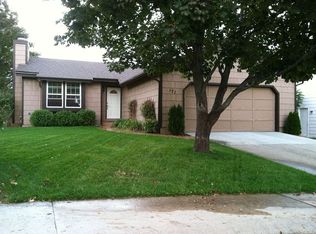 171 Mountain Cloud Cir, Highlands Ranch, CO 80126