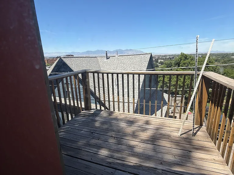 309 N Almond St — Photo 14