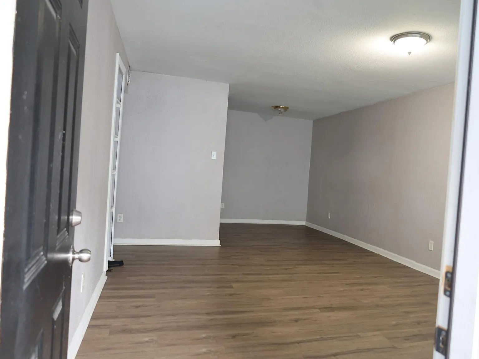 2 bed, 2.0 bath, 1027 sqft, $1,150 — Photo 1