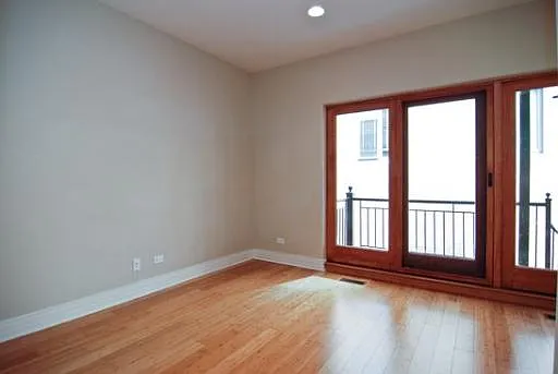 918 W Van Buren St — Photo 14