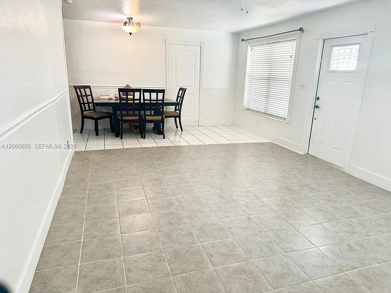 5755 Winfield Blvd — Photo 8