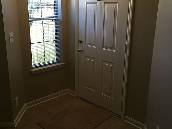 4th image of 7044 Penbrook Dr