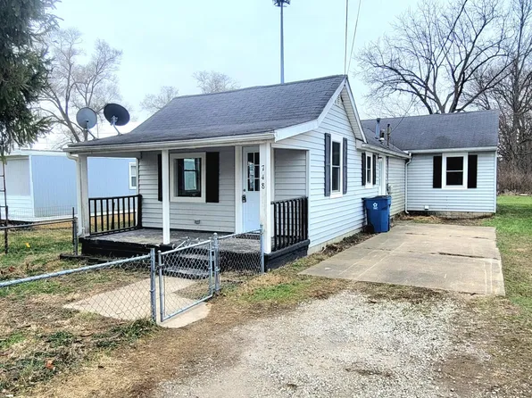 748 S Front St, Fremont, OH 43420