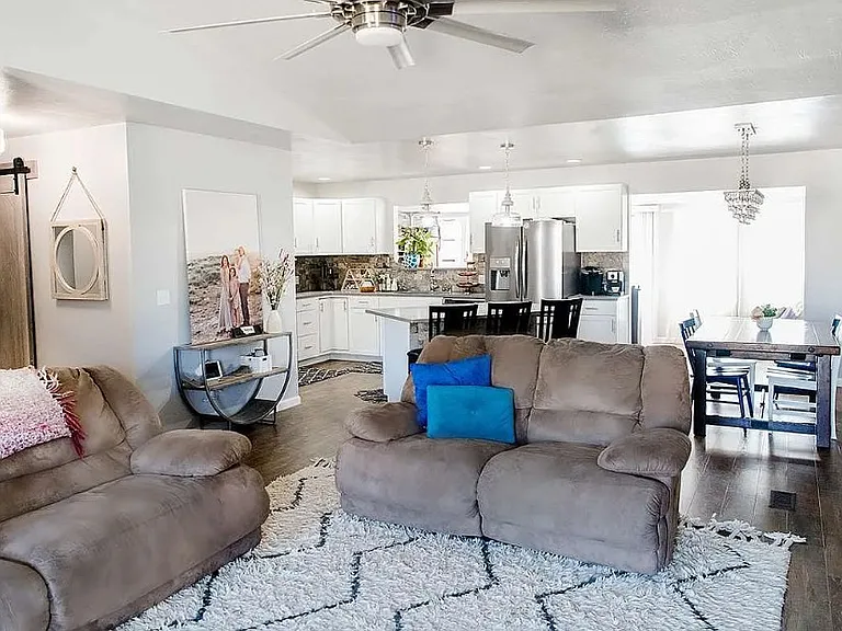 1809 Denim Ln — Photo 9