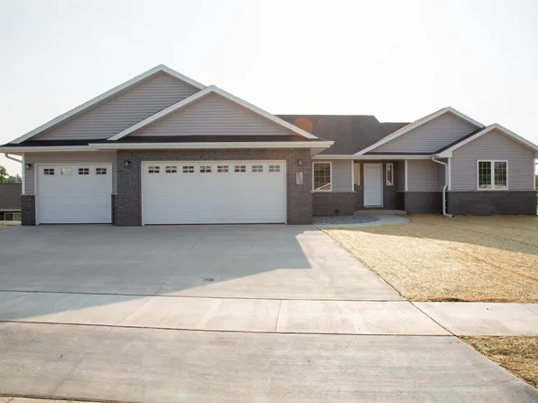 2156 Cheyenne Way, Asbury, IA 52002