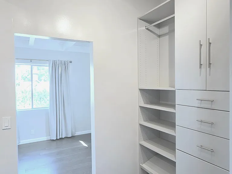 1324 3/4 Carroll Ave — Photo 13