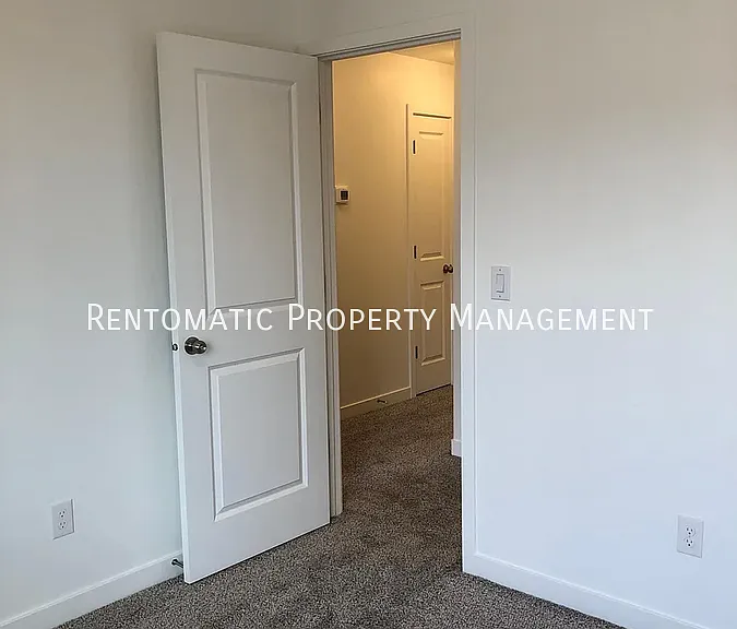 4217 W Scofield Park Ct #1 — Photo 8
