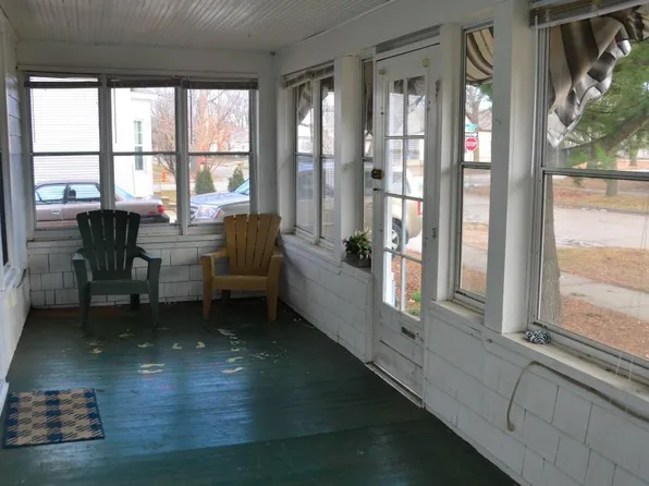 304 W William St, Champaign, IL 61820