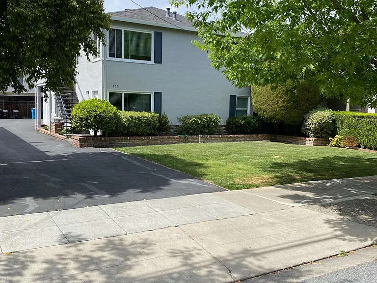 866 Live Oak Ave #3 — Photo 1
