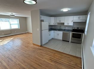 25 Mountain Laurel Dr, Wethersfield, CT 06109